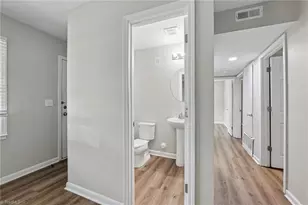 12 Preyer Ct, Greensboro, NC 27405 - Photo 20