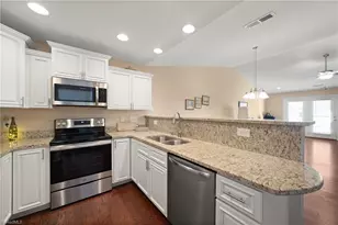 204 Oak Ridge Dr, Archdale, NC 27263 - Photo 6