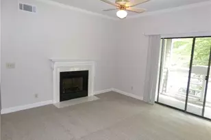 352 Meadows Cir, Winston-Salem, NC 27104 - Photo 6