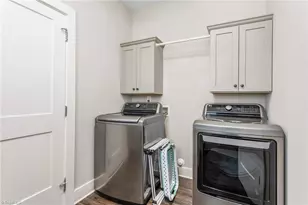 935 Cannon Crossing Cir, Greensboro, NC 27410 - Photo 16