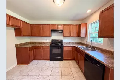 4655 Chapel Ridge Drive, Greensboro, NC 27405 - Photo 8