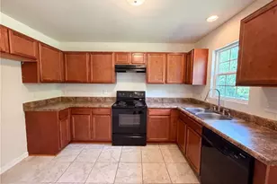 4655 Chapel Ridge Dr, Greensboro, NC 27405 - Photo 8
