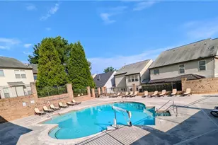 4988 Wyngate Village Dr, Winston-Salem, NC 27103 - Photo 2