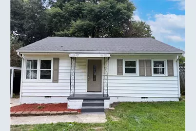 718 Hardeman Street, Thomasville, NC 27360 - Photo 1