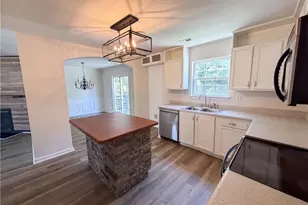 207 Calla Lilly Ln, Kernersville, NC 27284 - Photo 4