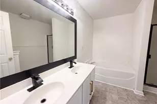 207 Calla Lilly Ln, Kernersville, NC 27284 - Photo 16
