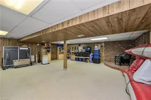 208 Raven Green St, Wilkesboro, NC 28697 - Photo 38