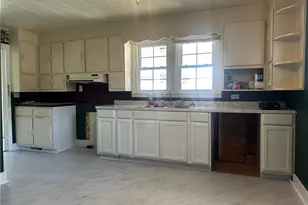 264 Fairplains Rd, North Wilkesboro, NC 28659 - Photo 6