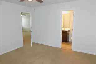 390 Spaulding St, Burlington, NC 27215 - Photo 24