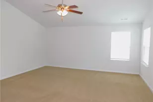 390 Spaulding St, Burlington, NC 27215 - Photo 14