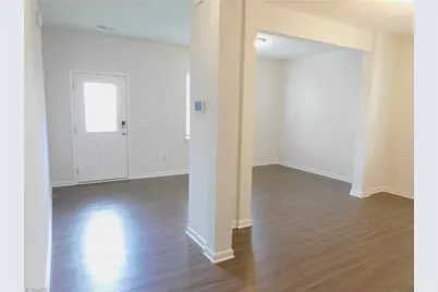 390 Spaulding Street, Burlington, NC 27215 - Photo 2
