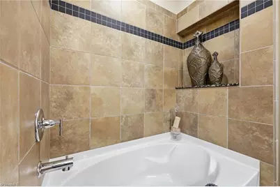 201 Elm Street #901, Greensboro, NC 27401 - Photo 12