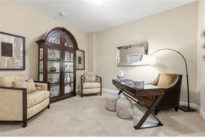 201 Elm Street #901, Greensboro, NC 27401 - Photo 10