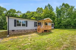 153 Mosley Loop, Madison, NC 27025 - Photo 2