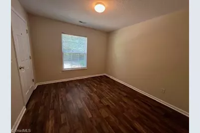 903 Hanahan Court #2B, Greensboro, NC 27409 - Photo 14