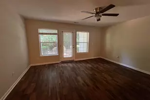 903 Hanahan Ct, Greensboro, NC 27409 - Photo 2