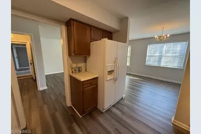 729 Shelby Drive #B, Greensboro, NC 27409 - Photo 10