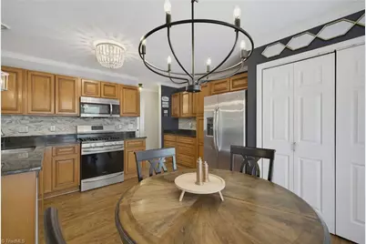 4050 Glenn Landing Drive, Winston-Salem, NC 27107 - Photo 10