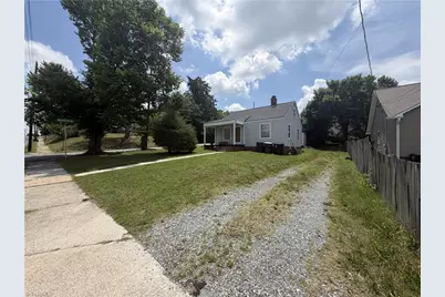 324 E McCulloch Street, Greensboro, NC 27406 - Photo 18