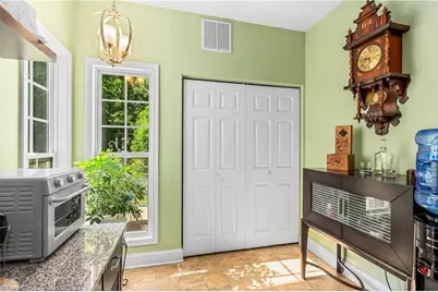 5780 Fox Ridge Lane, Winston-Salem, NC 27104 - Photo 16