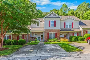5780 Fox Ridge Ln, Winston-Salem, NC 27104 - Photo 4