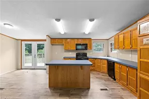 1017 Sourwood Dr, Hamptonville, NC 27020 - Photo 14