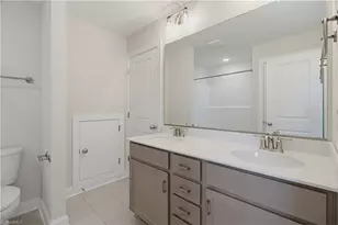 1641 Cross Vlg Ave, Kernersville, NC 27284 - Photo 14