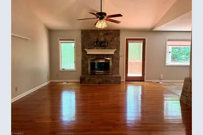 6907 Ridge Haven Road, Greensboro, NC 27410 - Photo 10