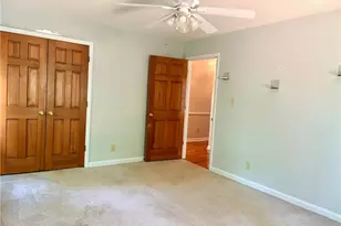 6907 Ridge Haven Rd, Greensboro, NC 27410 - Photo 22