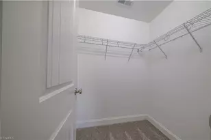 1318 Dandridge Dr, Kernersville, NC 27284 - Photo 24