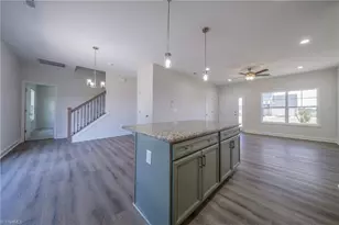 1318 Dandridge Dr, Kernersville, NC 27284 - Photo 10