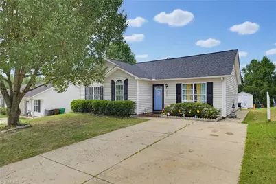 2459 Shadow Valley Road, High Point, NC 27265 - Photo 2
