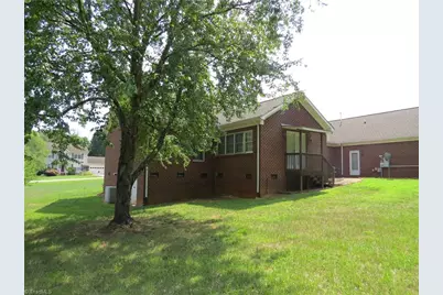 1464 Steve Street, Kernersville, NC 27284 - Photo 10