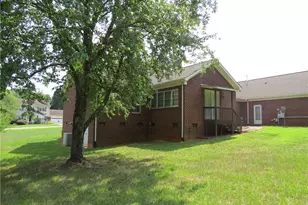 1464 Steve St, Kernersville, NC 27284 - Photo 10