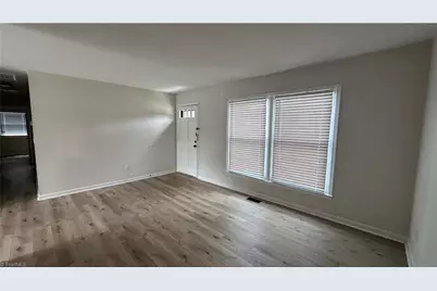 2909 Woodhill Lane, Greensboro, NC 27406 - Photo 8