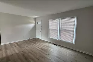 2909 Woodhill Ln, Greensboro, NC 27406 - Photo 8