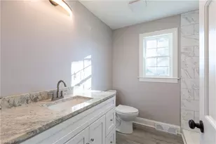 1517 Skeet Club Rd, High Point, NC 27265 - Photo 8