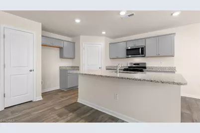 450 Mirage Drive, Winston-Salem, NC 27127 - Photo 6