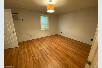 4295 Brownsboro Road #8, Winston-Salem, NC 27106 - Photo 14