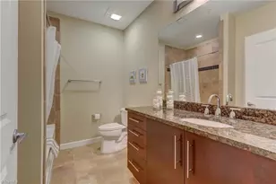 201 Elm St, Greensboro, NC 27401 - Photo 26