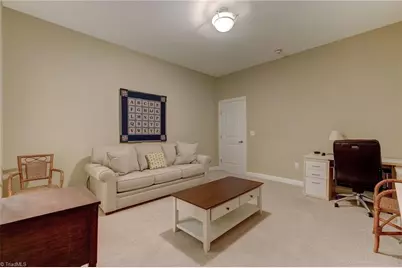 201 Elm Street #705, Greensboro, NC 27401 - Photo 24