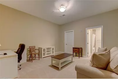 201 Elm Street #705, Greensboro, NC 27401 - Photo 22