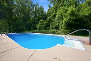 314 Canterbury Rd, High Point, NC 27262 - Photo 30