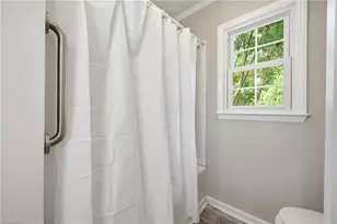 314 Canterbury Rd, High Point, NC 27262 - Photo 26