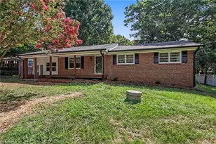 911 Harrison Crossroad Loop, Reidsville, NC 27230 - Photo 4