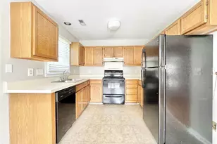 2803 Chillon Ct, Greensboro, NC 27407 - Photo 8