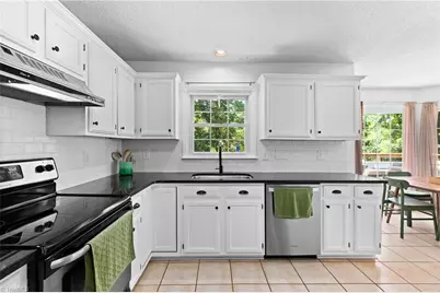 2104 Eagle Valley Court, Kernersville, NC 27284 - Photo 14