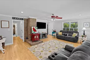 523 Round House Rd, Eden, NC 27288 - Photo 18
