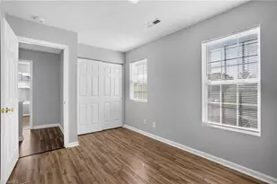 1033 Quinlan Dr, Greensboro, NC 27406 - Photo 18