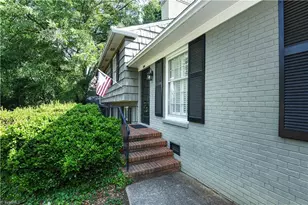 2310 Danbury Rd, Greensboro, NC 27408 - Photo 30